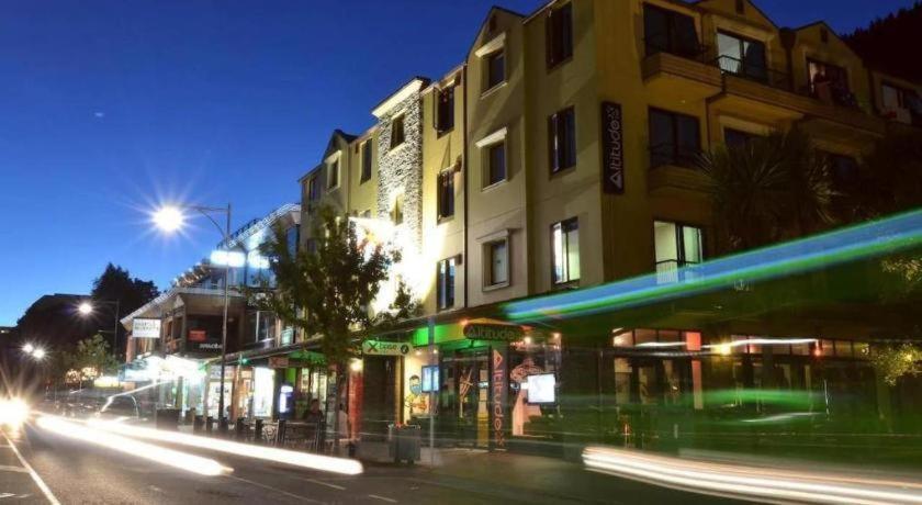 Base Backpackers Квинстаун Экстерьер фото